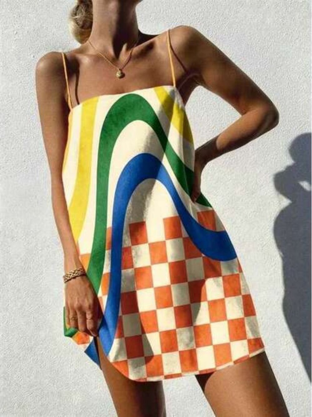 Vaclyn Sleeveless Contrast Color Loose Dress